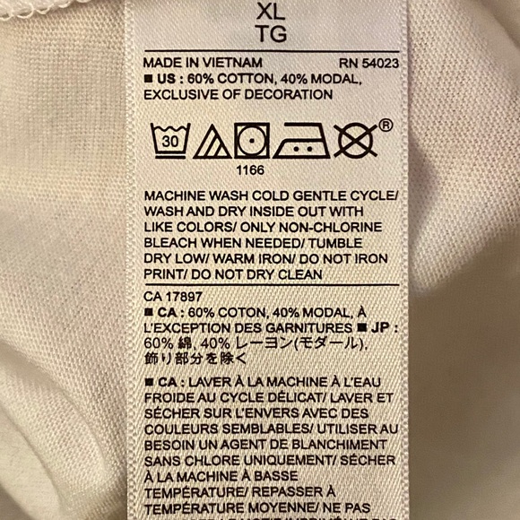 NWT Banana Republic Heart T-shirt - Picture 4 of 6